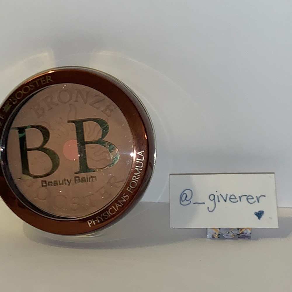 Light - Medium Glow-Boosting Beauty Balm BB Bronzer Bronze Boosting